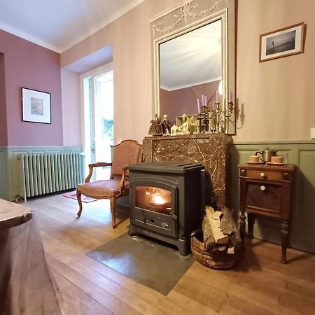 Maison Violette En Berry Aigurande Esterno foto