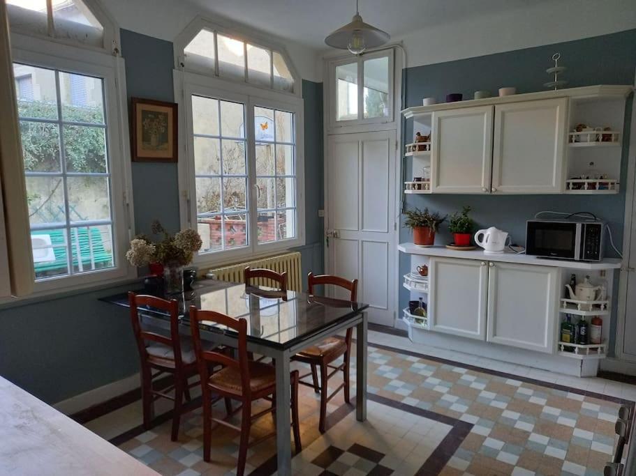 Maison Violette En Berry Aigurande Esterno foto