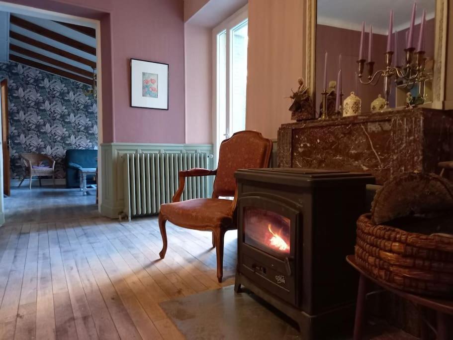 Maison Violette En Berry Aigurande Esterno foto